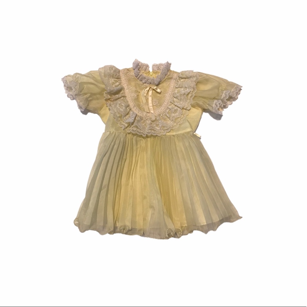 Vintage ruffle twirly dress